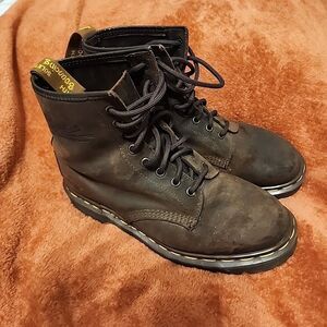 Vintage 90's Dr Martens 1460 Brown Leather Boots Mens Size 9 Distressed